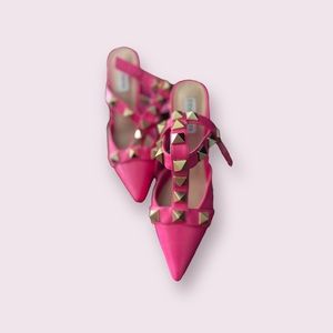 Pink Steve Madden Pump